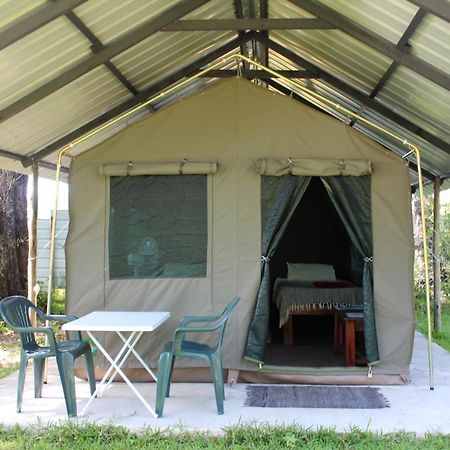 Caprivi Mutoya Lodge And Campsite Katima Mulilo Eksteriør billede