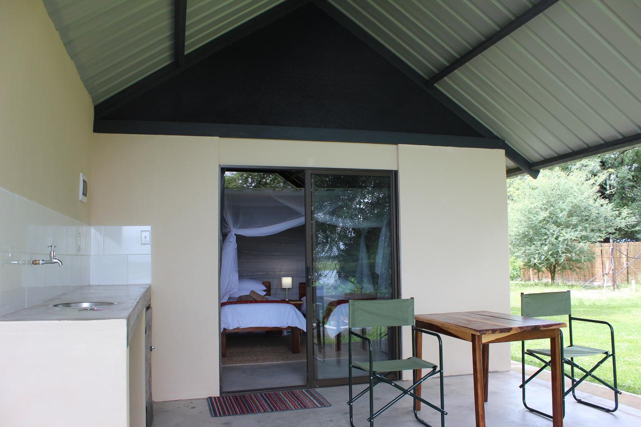 Caprivi Mutoya Lodge And Campsite Katima Mulilo Eksteriør billede