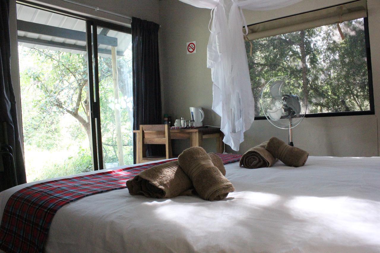 Caprivi Mutoya Lodge And Campsite Katima Mulilo Eksteriør billede
