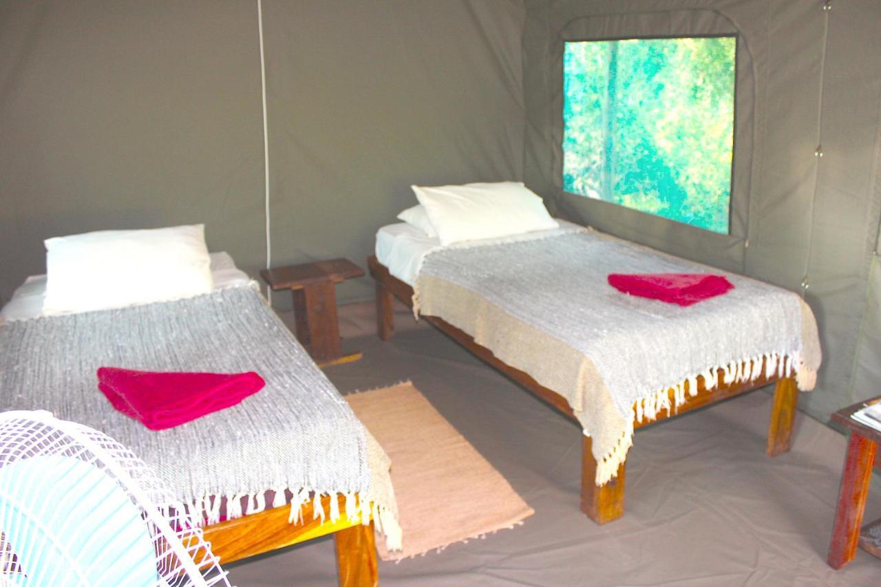 Caprivi Mutoya Lodge And Campsite Katima Mulilo Eksteriør billede